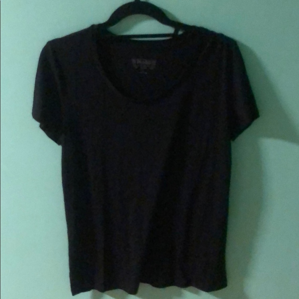 Black t-shirt
